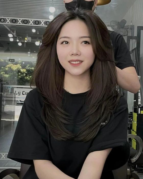 Không gian sang trọng và hiện đại tại Salon Lý Cương