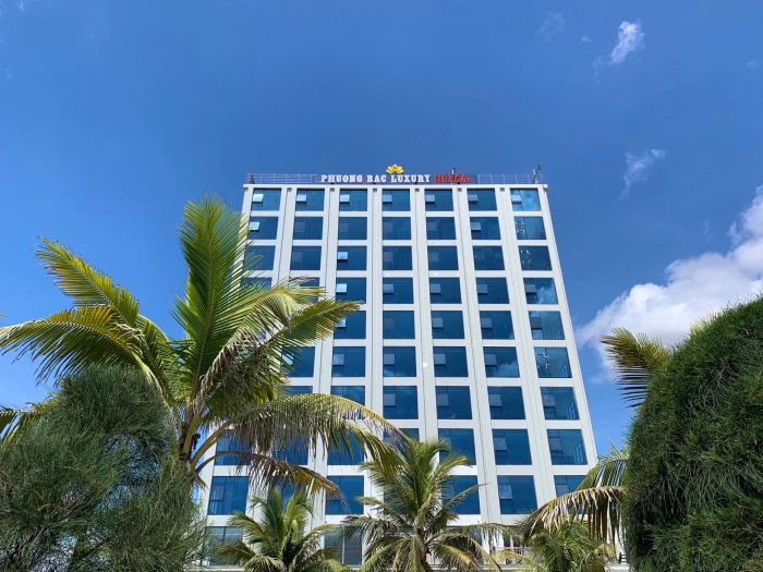 Phương Bắc Luxury Hotel - Bình minh rực rỡ trên biển Nhật Lệ