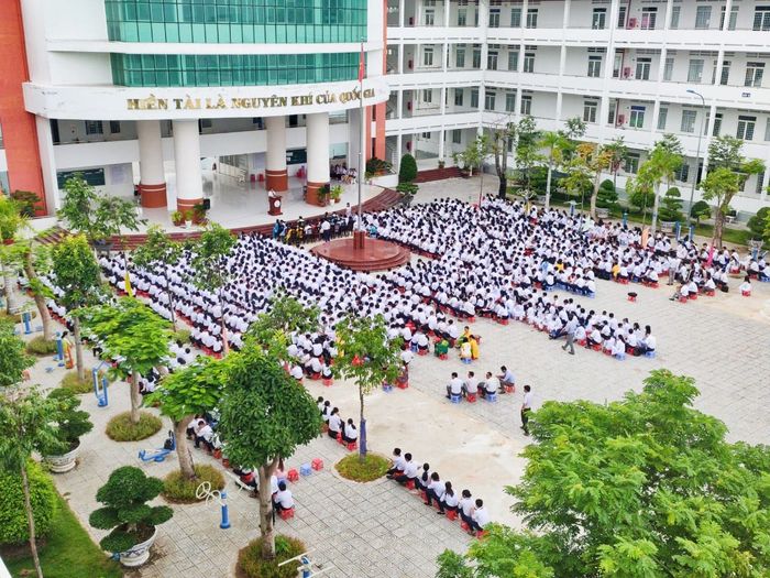 Hình ảnh Trường THCS và THPT Võ Văn Kiệt