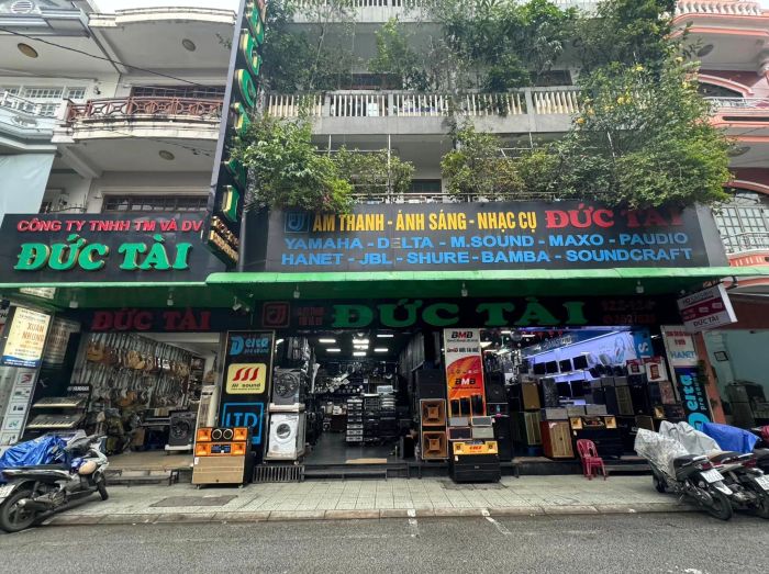 Bộ sưu tập thiết bị âm thanh cao cấp tại Đức Tài