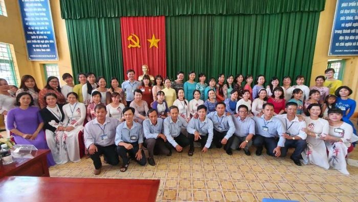 Giờ học sáng tạo tại Trường Tiểu học Lê Văn Tám (Ảnh 2)