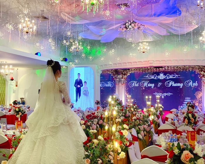 Sảnh tiệc cưới lộng lẫy tại Hoàng Gia