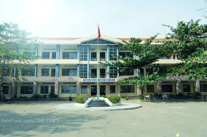 Hình ảnh ấn tượng về THPT Phan Văn Trị