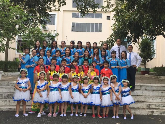Trường Tiểu Học Nguyễn Việt Hồng Ảnh 1