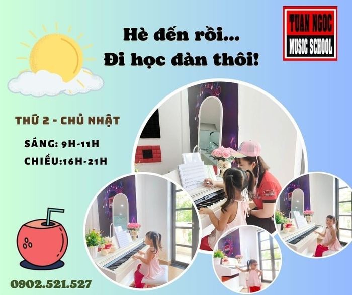 Hình ảnh lớp học piano tại Trường Nhạc Tuấn Ngọc
