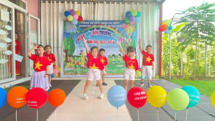 Hình ảnh Mầm Non Quỳnh Anh - Không gian học tập tràn ngập tiếng cười trẻ thơ, nơi những thiên thần nhỏ được chăm sóc bằng cả tấm lòng yêu thương.
