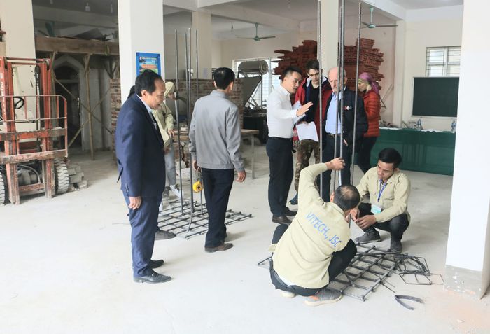 Hình ảnh khu xưởng thực hành hiện đại với trang thiết bị công nghệ cao tại Trường Cao đẳng Việt - Đức