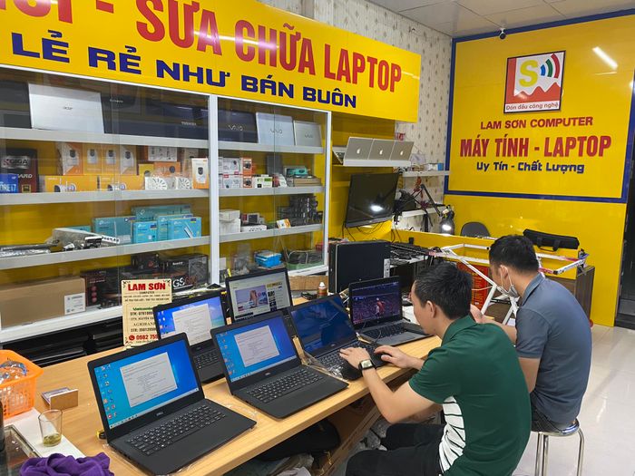 Lam Sơn Computer ảnh 1