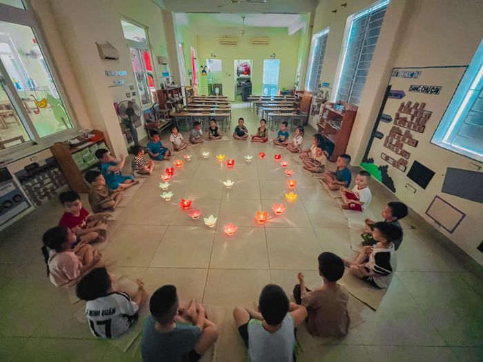Ảnh 2 Trường Mầm Non Vietkids - Góc nhìn chân thực về không gian học tập tràn đầy niềm vui và sự sáng tạo.