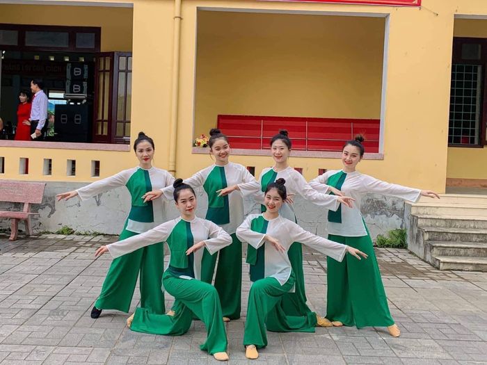 BST đa dạng mẫu mã tại Cát Tường - Ảnh 2