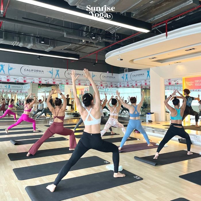 California Fitness & Yoga Centers - Hình ảnh ấn tượng đầu tiên