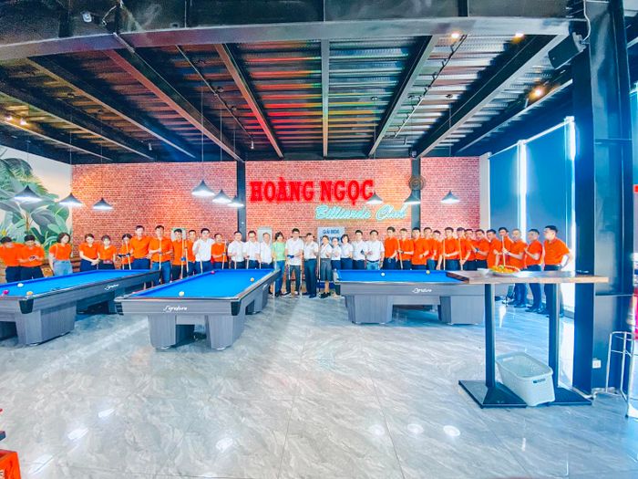 Hình ảnh không gian sang trọng tại Hoàng Ngọc Billiards Club