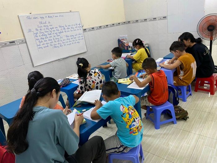 Trung tâm luyện chữ cô Thắm ảnh 1