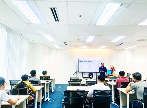 Hình ảnh hoạt động đào tạo tại Viện FMIT