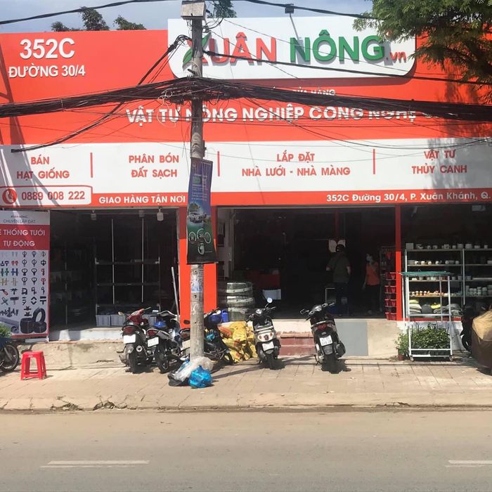 Không gian trưng bày hiện đại tại Siêu thị nông nghiệp Xuân Nông