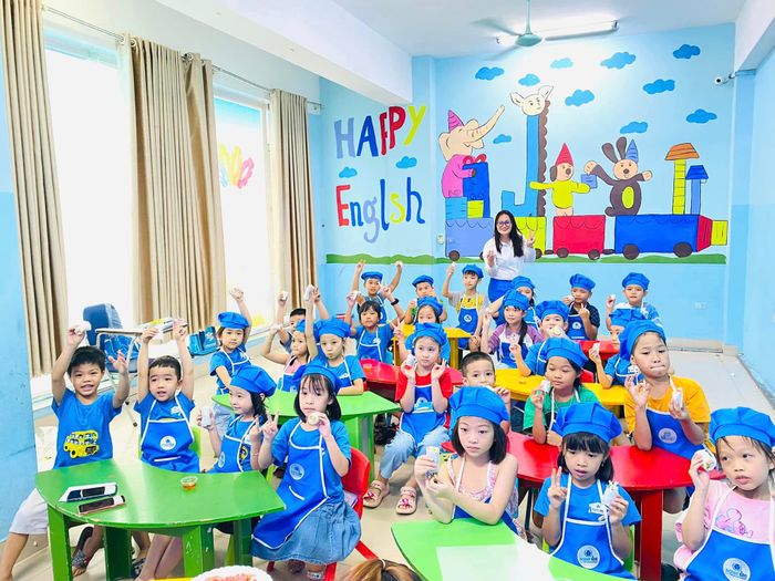 Hình ảnh hoạt động giảng dạy tại Ocean Edu Phúc Yên
