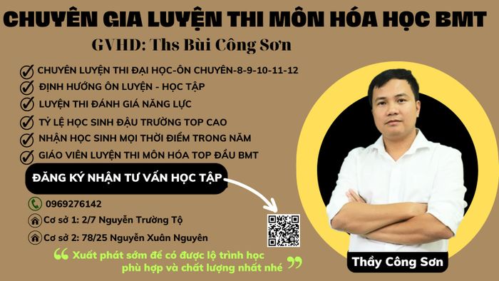 Hình ảnh lớp học Hóa đầy cảm hứng tại lớp thầy Công Sơn