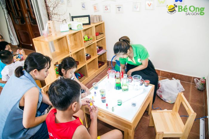 Không gian học tập sáng tạo tại Bé Ong Sài Gòn theo phương pháp Reggio Emilia