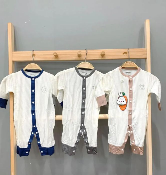 Bộ sưu tập quần áo sơ sinh cao cấp tại Shinmart