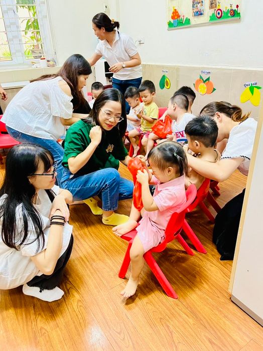 Hoạt động trị liệu đầy màu sắc tại Trung tâm Sao Mai