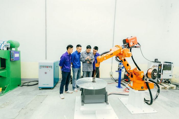 Hình ảnh khuôn viên Trường Cao đẳng Kỹ thuật Công nghiệp Việt Nam - Hàn Quốc