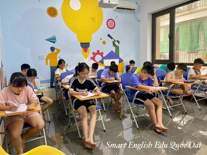 Không gian học tập hiện đại tại Trung tâm Anh ngữ Smart Quốc Oai - Ảnh 1