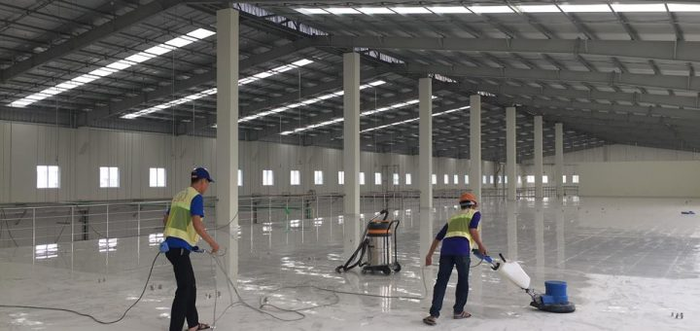 Hình ảnh trước và sau khi sử dụng dịch vụ vệ sinh nhà xưởng của Anh Thư