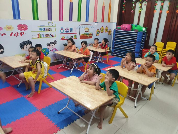Giờ học tương tác đầy hứng khởi tại Anh Ngữ E-Kids