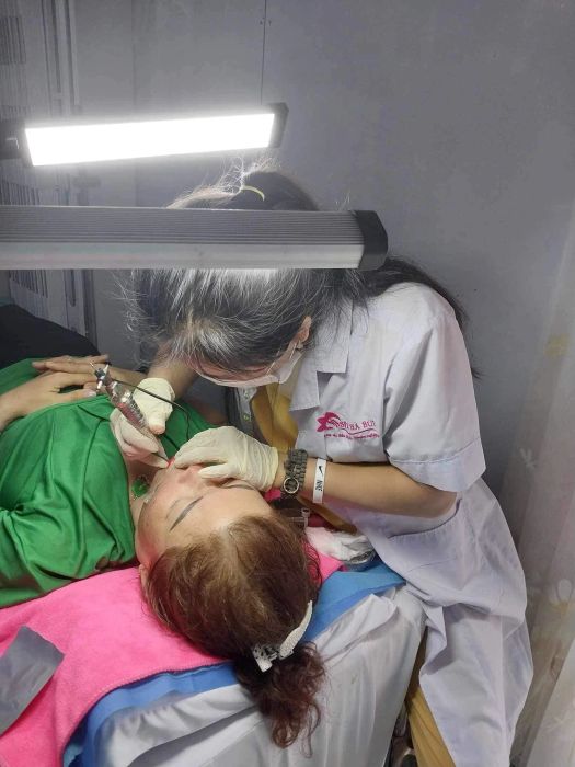 Không gian sang trọng và dịch vụ chuyên nghiệp tại Viện Thẩm Mỹ THIÊN BÌNH