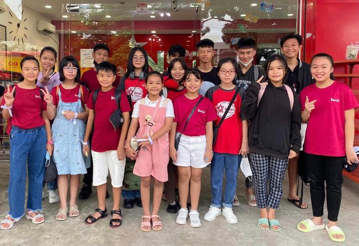 Không gian học tập hiện đại tại INS English