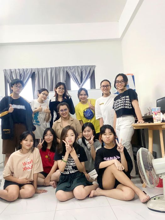 Hình ảnh lớp luyện thi Toán Cô Thanh (ảnh 2)