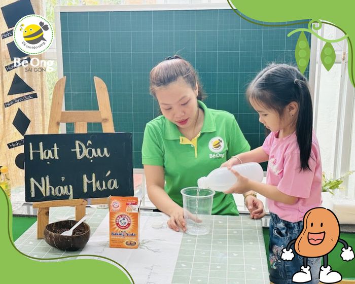 Hoạt động ngoại khóa đầy màu sắc tại Bé Ong Sài Gòn