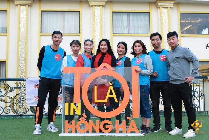 Hình ảnh dây chuyền sản xuất hiện đại tại In Hồng Hà