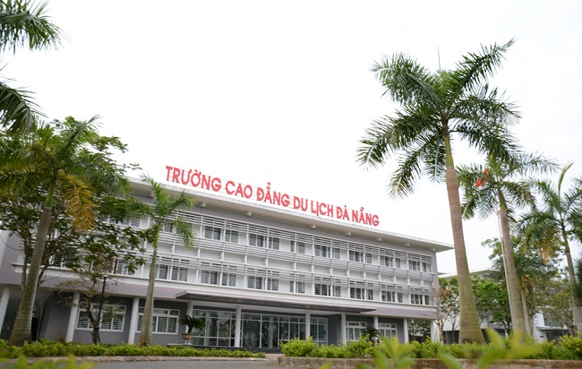 Hoạt động ngoại khóa sôi nổi của sinh viên Cao Đẳng Du Lịch Đà Nẵng
