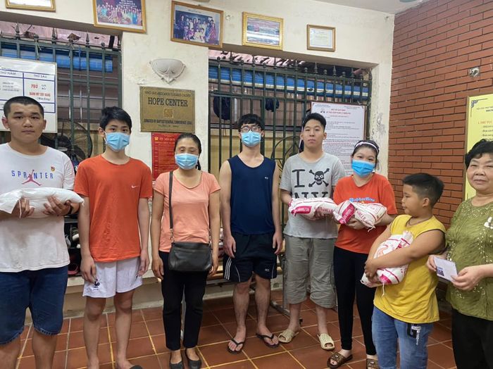 Hoạt động vui chơi đầy màu sắc tại trung tâm