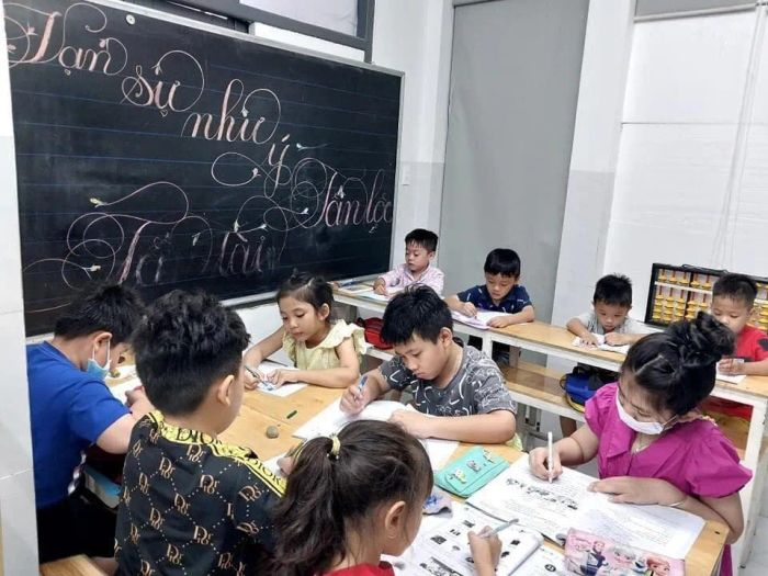 Hình ảnh minh họa lớp học tại Luyện Chữ Đẹp Hà Giang