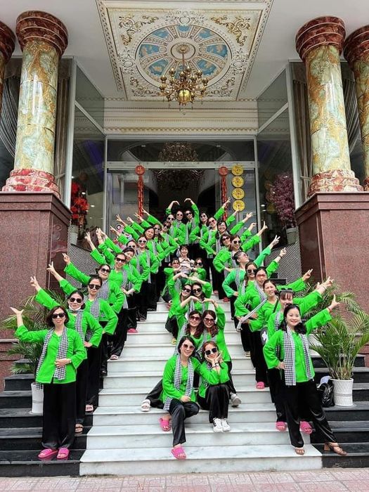 BST trang phục đa phong cách tại Cô Mỹ - Ảnh 2