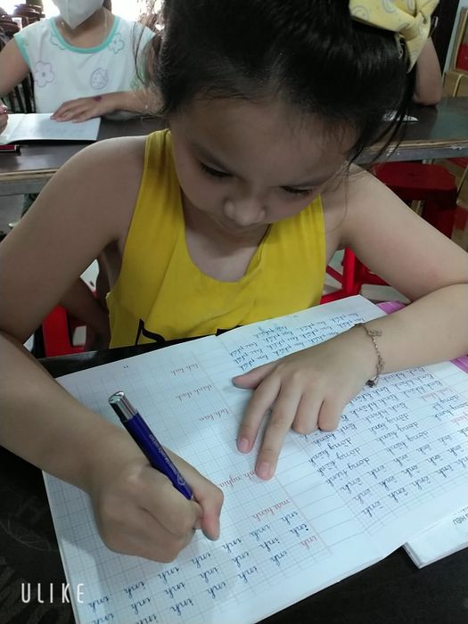 Hình ảnh thành tích học viên tại Quỳnh Chi