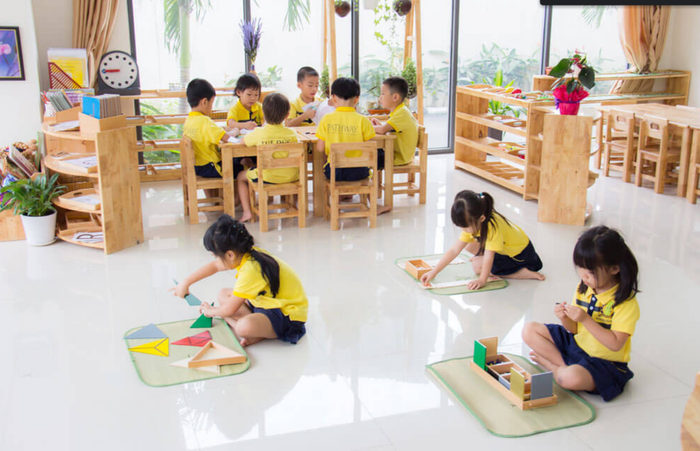 Hình ảnh Trường Mầm Non Tuệ Đức - Không gian học tập hiện đại giữa thiên nhiên xanh mát, nơi mỗi góc sân, lớp học đều là môi trường lý tưởng để trẻ phát triển.