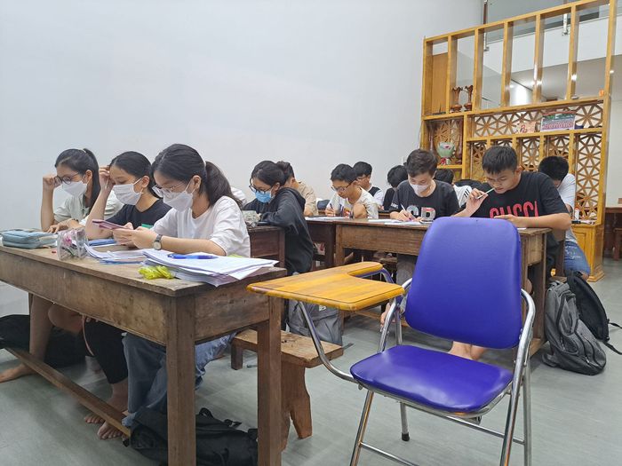 Không gian học tập hiện đại tại lớp Hóa thầy Công Sơn