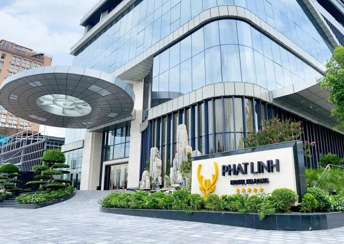 Hình ảnh Phát Linh Hotel - biểu tượng kiến trúc vàng giữa lòng Hạ Long
