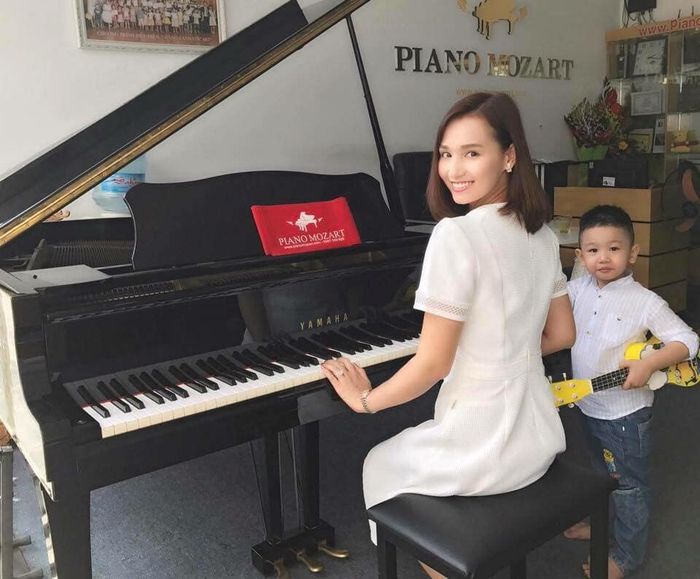 Piano Mozart ảnh 1