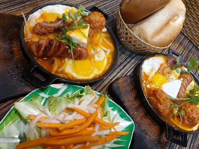 Khoảnh khắc ẩm thực đặc biệt tại quán Cô 3 Hậu