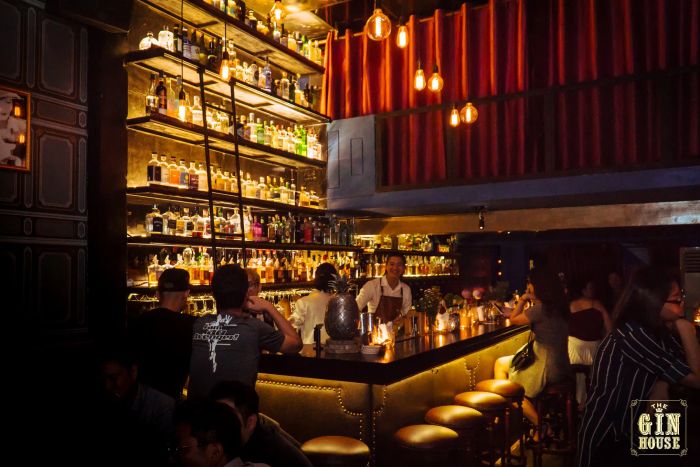 Không gian ấm áp với bộ sưu tập gin độc đáo tại The Gin House