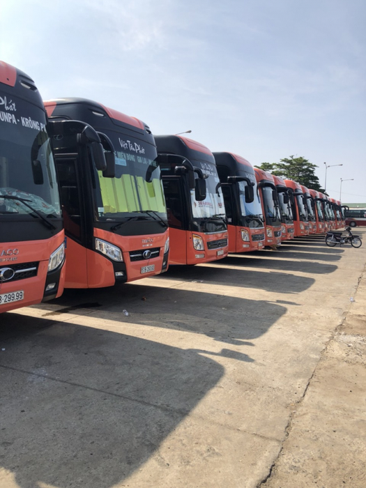 Hình ảnh xe khách cao cấp của nhà xe Việt Tân Phát