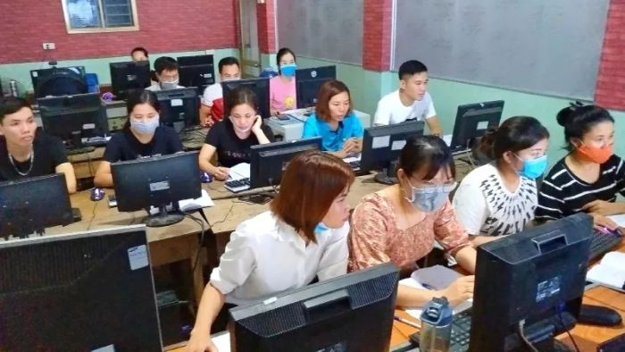 Hình ảnh cơ sở vật chất hiện đại tại Trung tâm Ngoại ngữ - Tin học ứng dụng Vạn Xuân