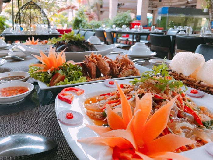 Hình ảnh món ăn đặc sắc tại Hương Huyền