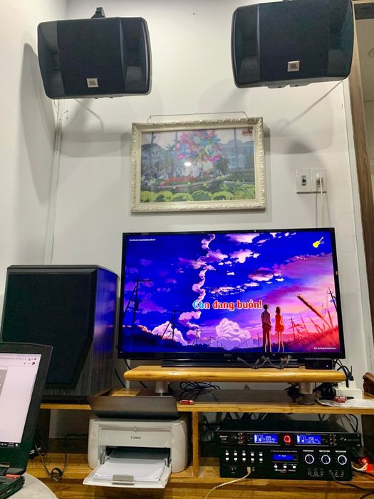 Không gian trưng bày hệ thống âm thanh chuyên nghiệp tại Hoàng Tùng Audio
