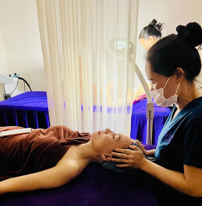 Khu vực điều trị chuyên nghiệp tại SALA Beauty & Spa