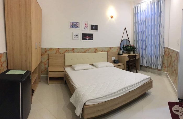 View hồ thơ mộng từ phòng nghỉ Tuyết Nhi - Ảnh 2